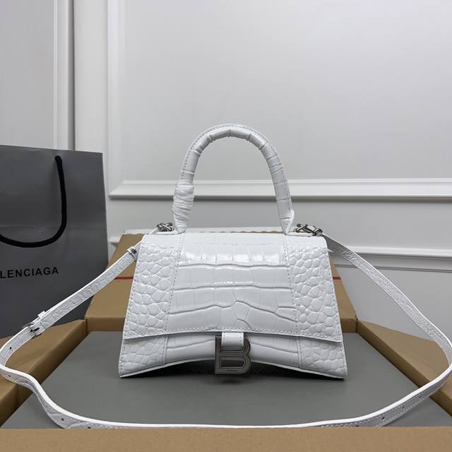 Exclusive Background - Actual Product Photos: Crocodile-Patterned White Silver B