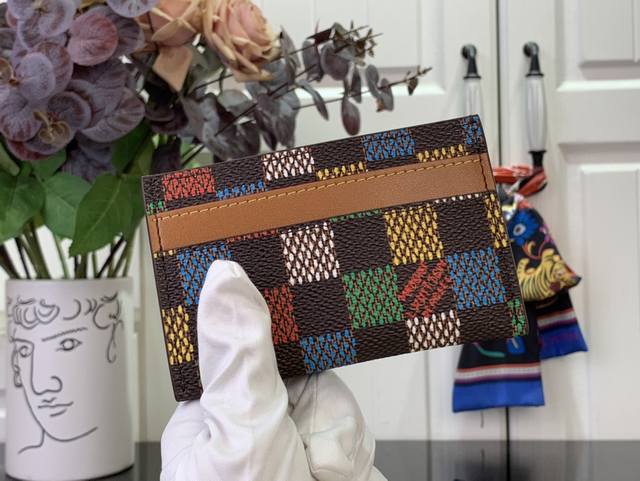 Top-Quality Original, Special Offer. Card Holder N00189 Colorful Checkered Patte