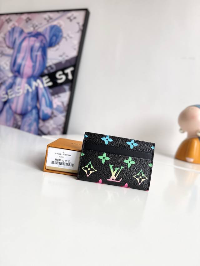 Overseas Original M13911 Gradient Black Exclusive Real Photos!This Card Holder F