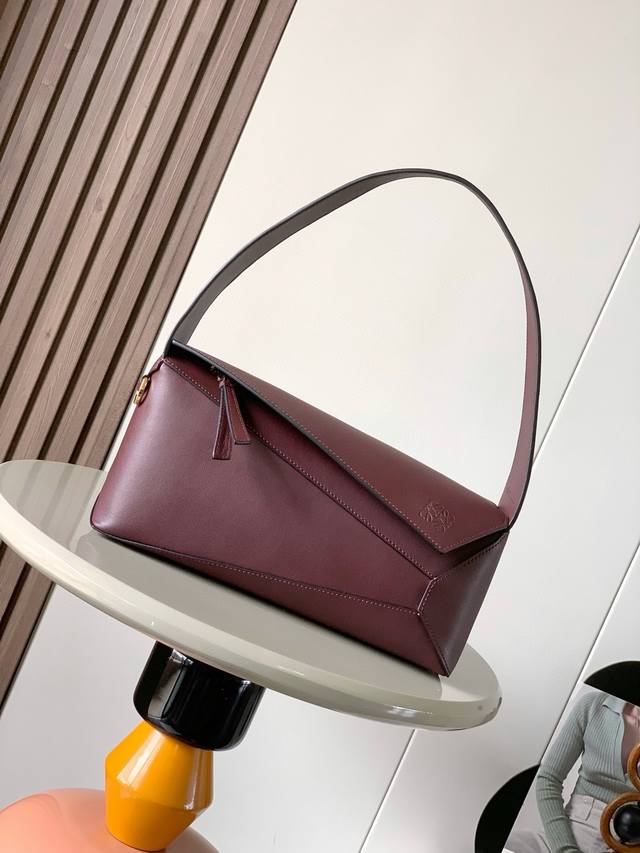 Genuine Leather New Puzzle Hobo Is A Soft And Elegant Short-Style Napa Leather S