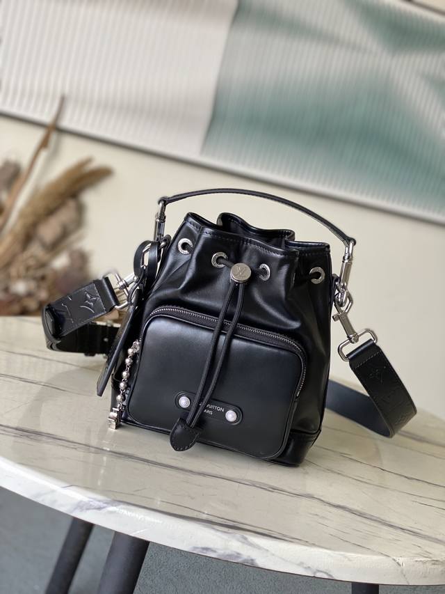 Top-Grain Leather, Premium Original Single Piece M13985 This Noecargo Small Buck