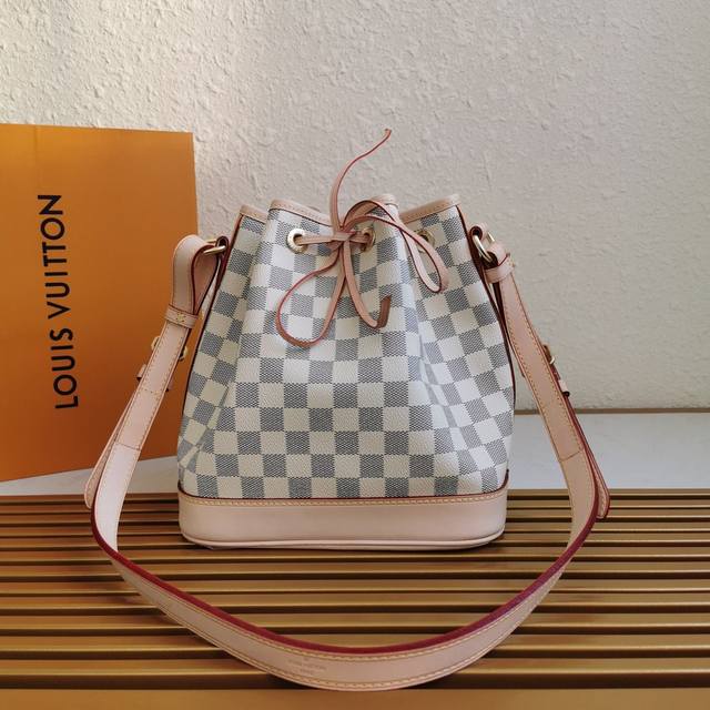 Factory Price, Highest Version, Genuine Leather, Top-Grade Original Single Piece