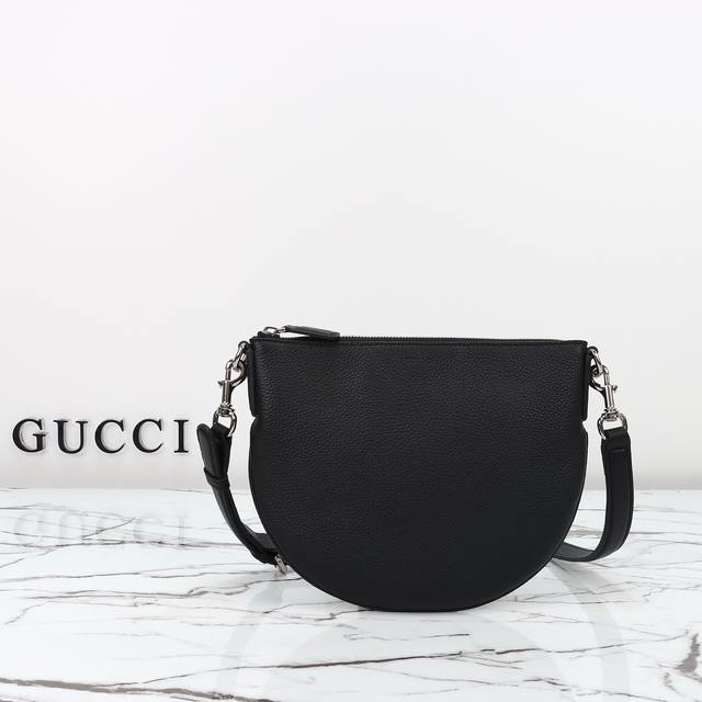 Department Store Quality, Genuine Leather, Model Number 824529. Leather Dimensio