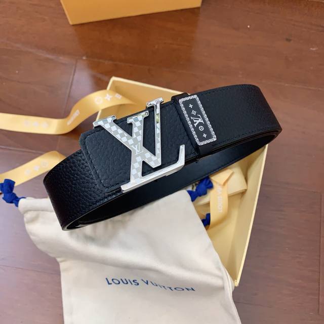 Lv Pyramide Belt With Distinctive Design Elements, Fashionable And Trendy, Showc