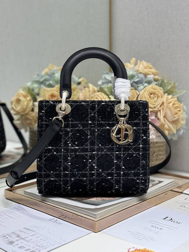 Authentic Grade, High-End Version Lady Dio.R Coarse Black Fabric With Leather Fi