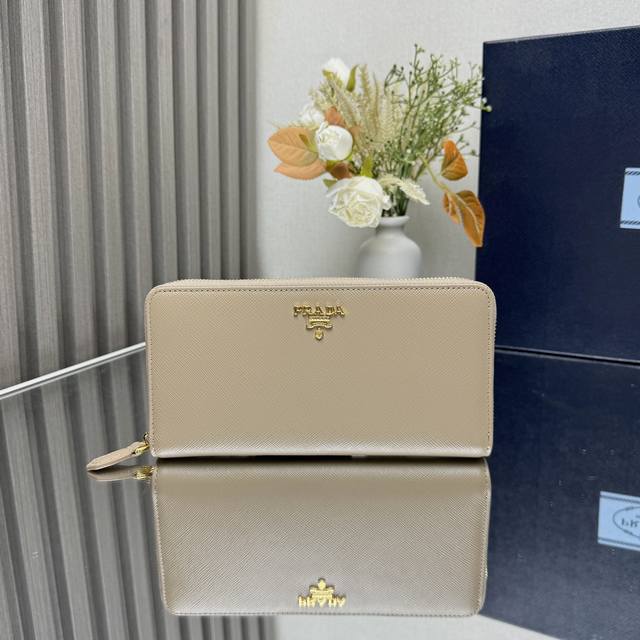 Authentic-Grade Top-Tier Original Prada New Single-Zipper Wallet, Latest Model W