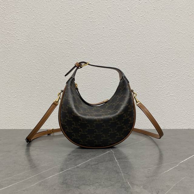 Authentic Grade New Arrival Ce New Lulu Bag This New Lulu Bag From Ce Is Absolut