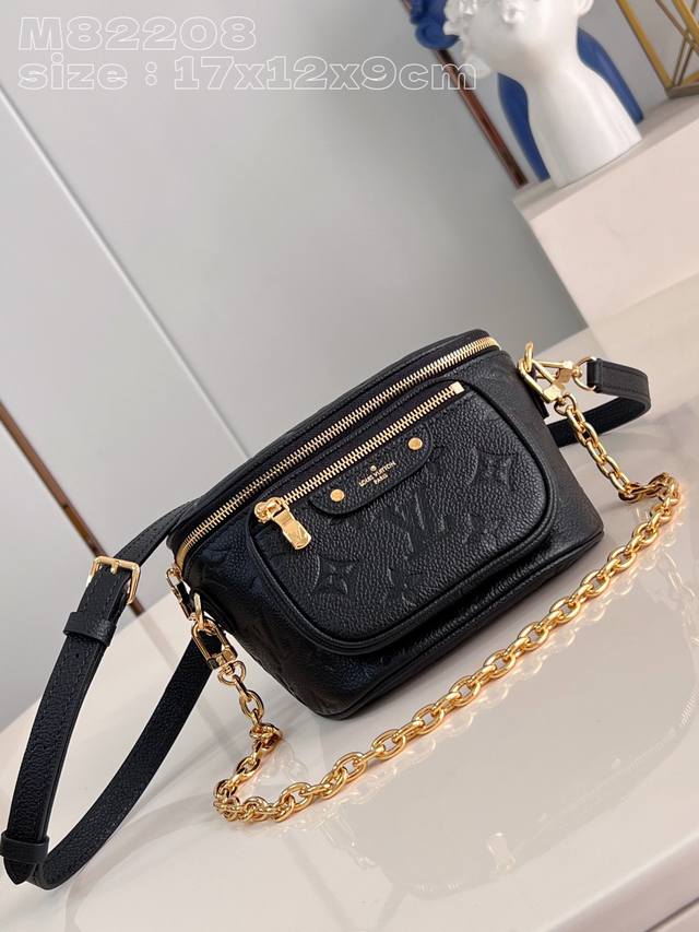 Top-Grade Authentic Piece Exclusive Real-Shot M82208 Black Embossed This Mini Bu