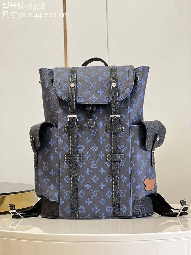 Top-Grade Original Exclusive Photos M46338 This Christopher Medium-Sized Backpac