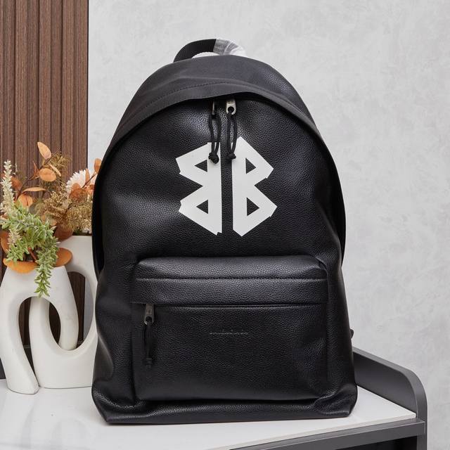 Balenciaga's Latest Must-Have Bags Are Here! Balenciaga Fans, The Balenciaga Bag