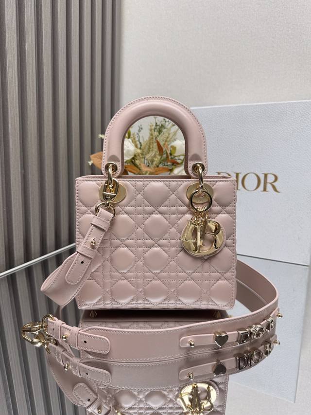 Authentic Grade, High Version Lady Dio.R My Abc Blush Pink Lambskin Four-Panel L