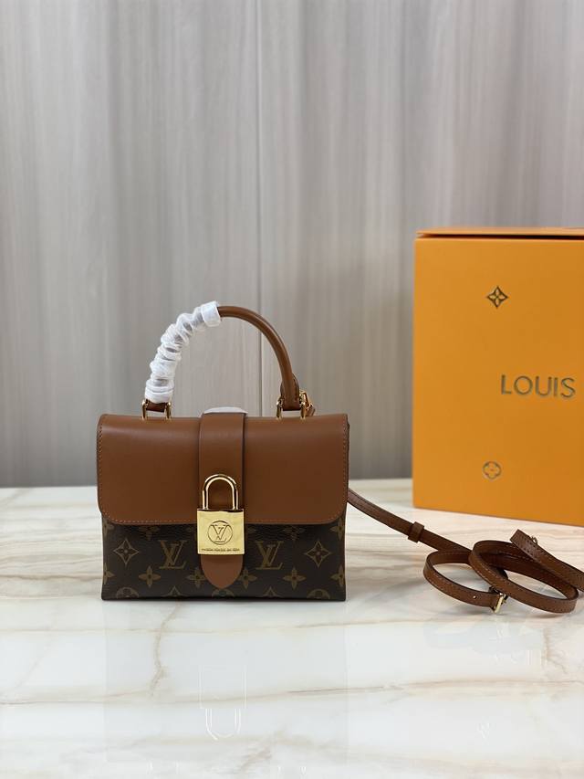 Top-Tier Original Locky Bb Handbag M44654 This Compact And Stylish Locky Bb Hand