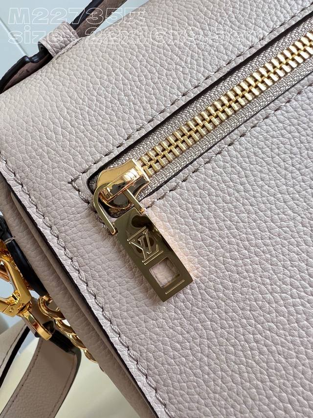 Top-Tier Original M22735 Gray M22792 Oxford Handbag Crafted From Soft Grain Leat