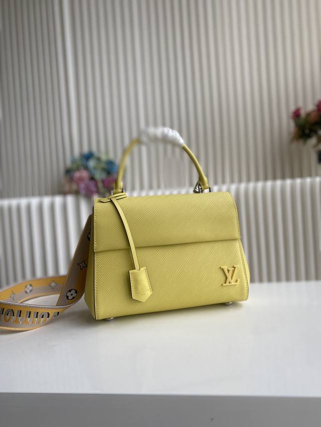 Top-Tier Original Cluny Bb Handbag M59134 Chick Yellow This Cluny Bb Handbag Fea