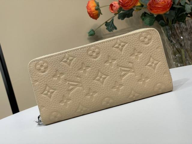 Top-Tier Authentic Replica Exclusive Real-Shot Zippy Vertical Zipper Wallet M141