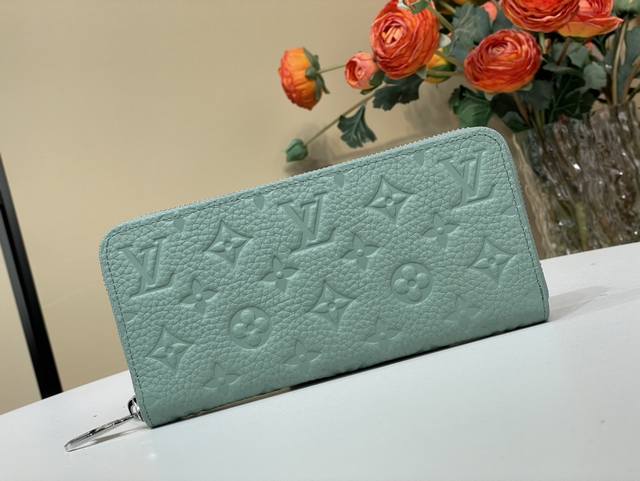 Top-Tier Authentic Replica Exclusive Real-Shot Cl