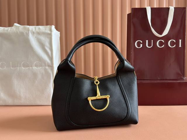 Configure With Full Counter Packaging This Gucci Softbit Series Shoulder Bag Sea