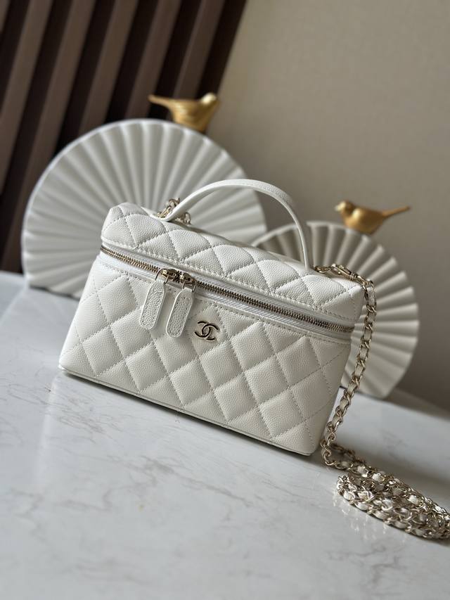 New Arrival In Stock 25C Lp Box Bag Light Gold Buckle, Lychee Leather, Spacious,