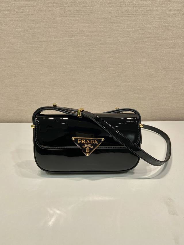 Special Counter Packaging New Model 1Bd339 Lacquered Leather This Shoulder Bag F