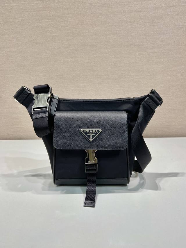 Comes With Exclusive Packaging. New Sling Bag For Men. 2Vh160 New For 2023. This