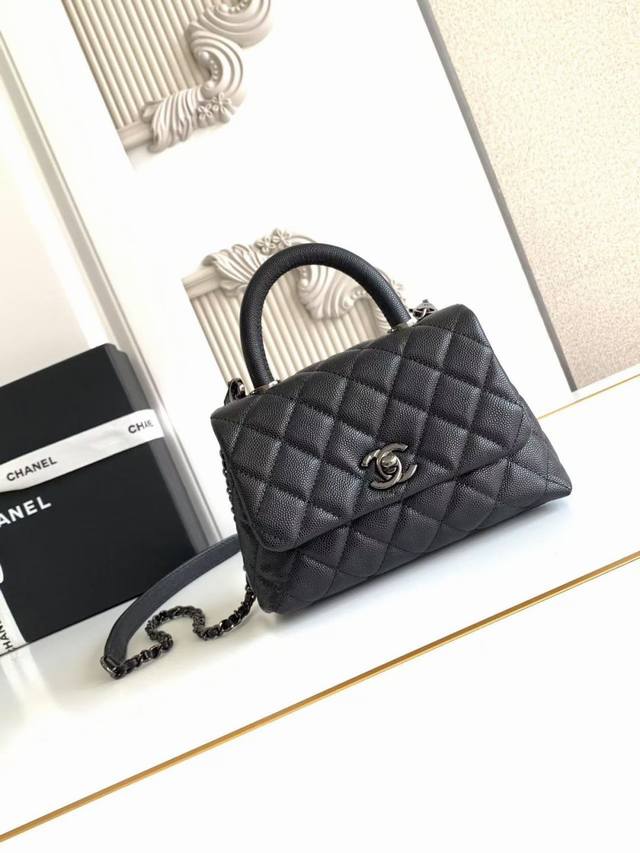 As2215 14K Gold Cocohandle Classic Model Is Almost A Game-Changer. Imported Smal