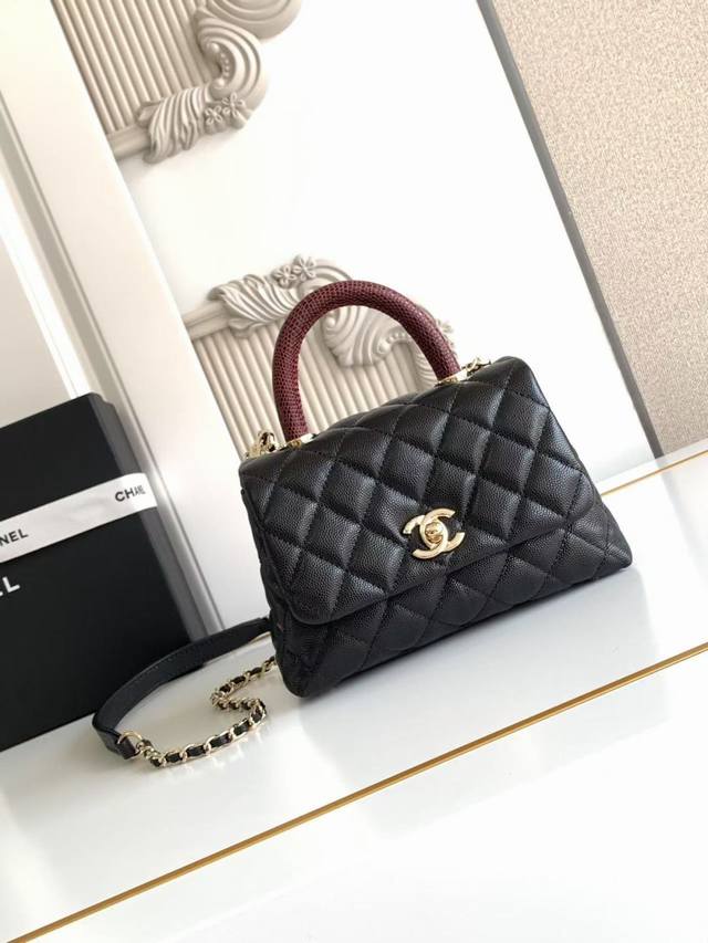 As2215 14K Gold Cocohandle Classic Model Is Almost A Game-Changer. Imported Smal
