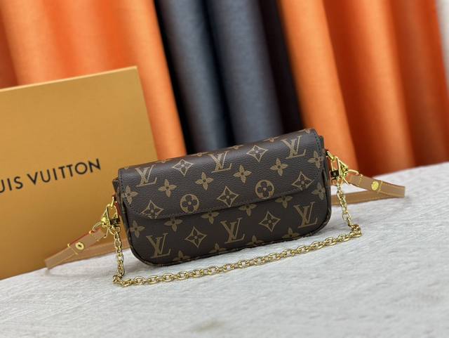 Waxed Leather M82210 M81911 Wallet On Chain Ivy Handbag Crafted From Monogram Ca