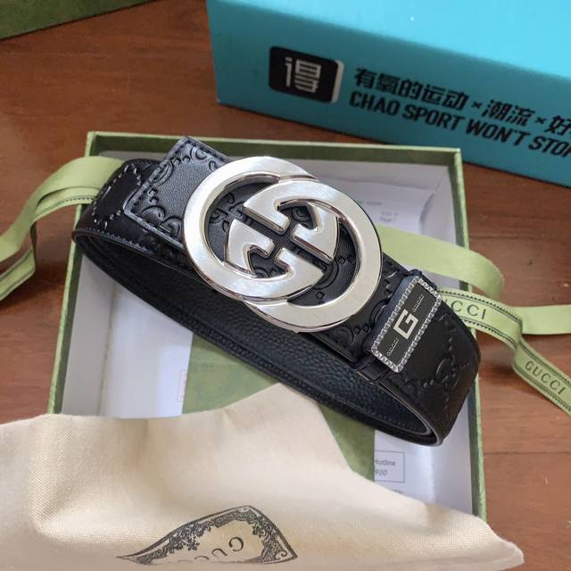 High-End Exclusive, Comes With Exclusive Packaging, Gucci Pure Steel Hook Series