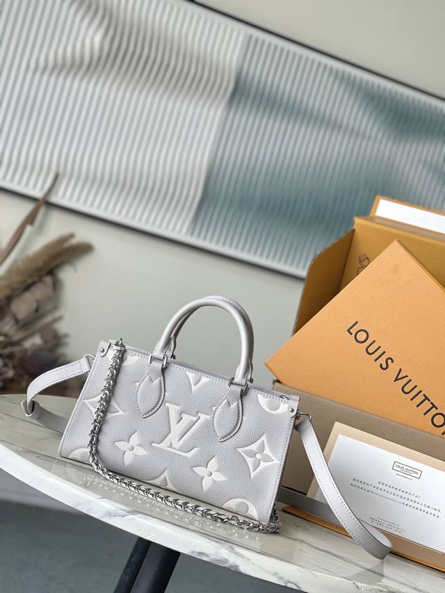 Top-Grain Leather, Premium Original M14213 This Onthego East West Handbag From T
