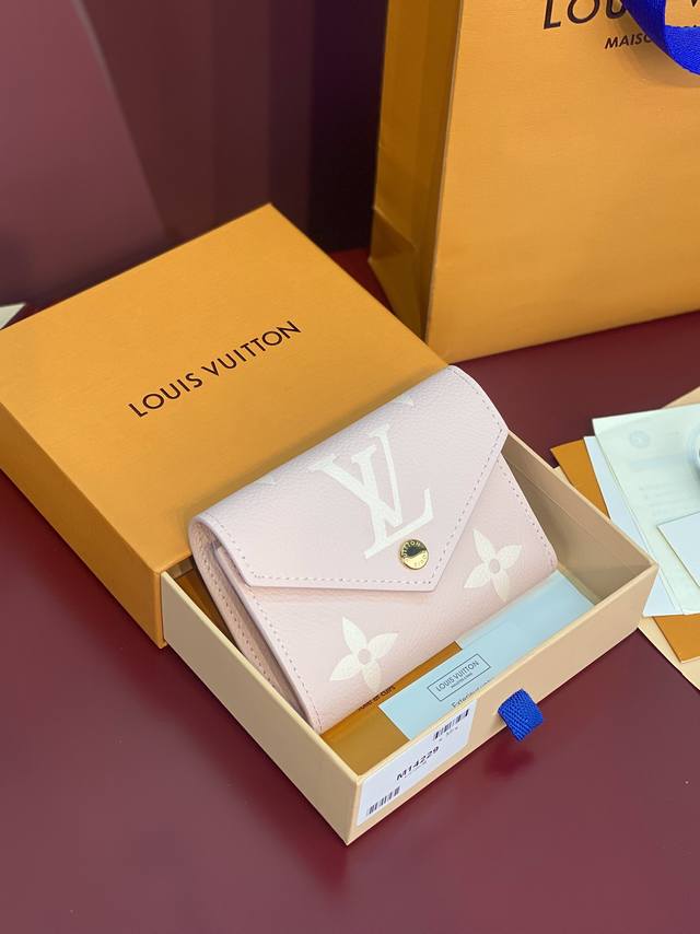 M14229 Victorine Wallet, This Victorine Wallet Is Crafted From Soft Monogram Emp