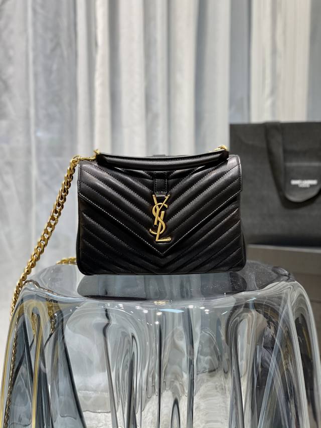 Monogram College# Black Gold Buckle_24Cm Timeless Messenger Bag, The Sizzling 24