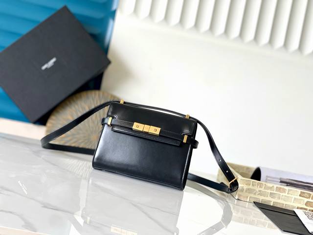 Premium Genuine Leather Black Plain Weave Gold Buckle Manhattan Mini_Underarm Cr