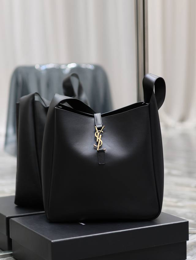 Original Le 5A7_Large Smooth Leather Soft Handbag, Large Size, Korean Celebrity-