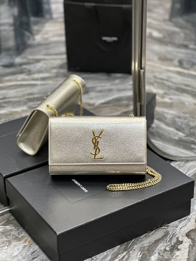 Timeless Classic _Golden Diamond Pattern Gold Buckle Kate Is The Timeless Classi