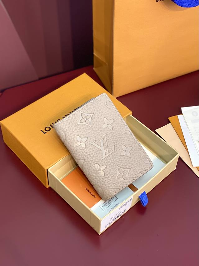 M13973 New Gray! Crafted From Full-Grain Taurillon Leather, This Wallet Features