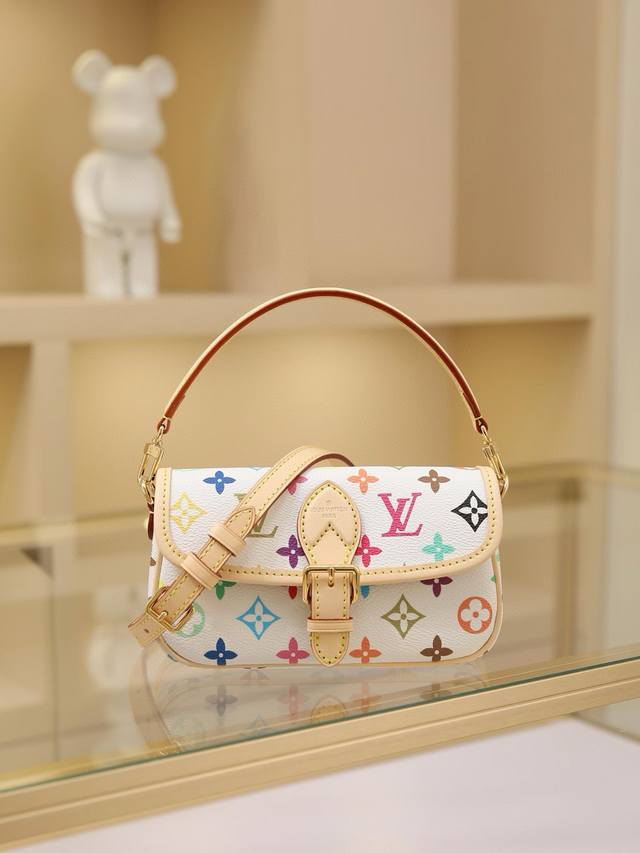Top-Tier Original Single-Code Chip Version M14194 White Color Mini Baguette Bag