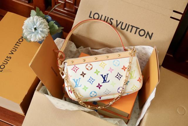 Top-Grade Original M13404 White-Colored Pochette Accessoires Handbag Crafted Fro