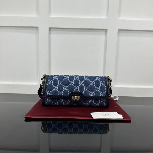 Authentic Grade Genuine Molded Gucci New Store Quality, Top-Grade Original Order
