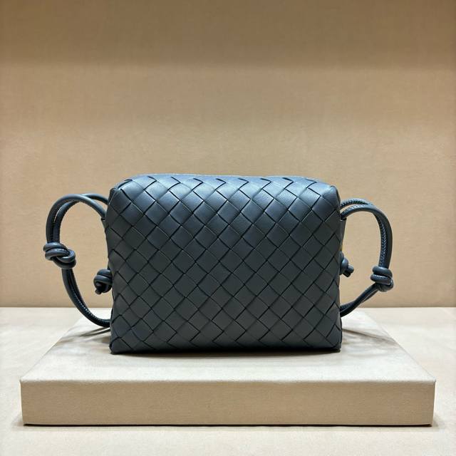 Authentic Quality New Woven Square Bag The Existing Styles Are More Trendy Most