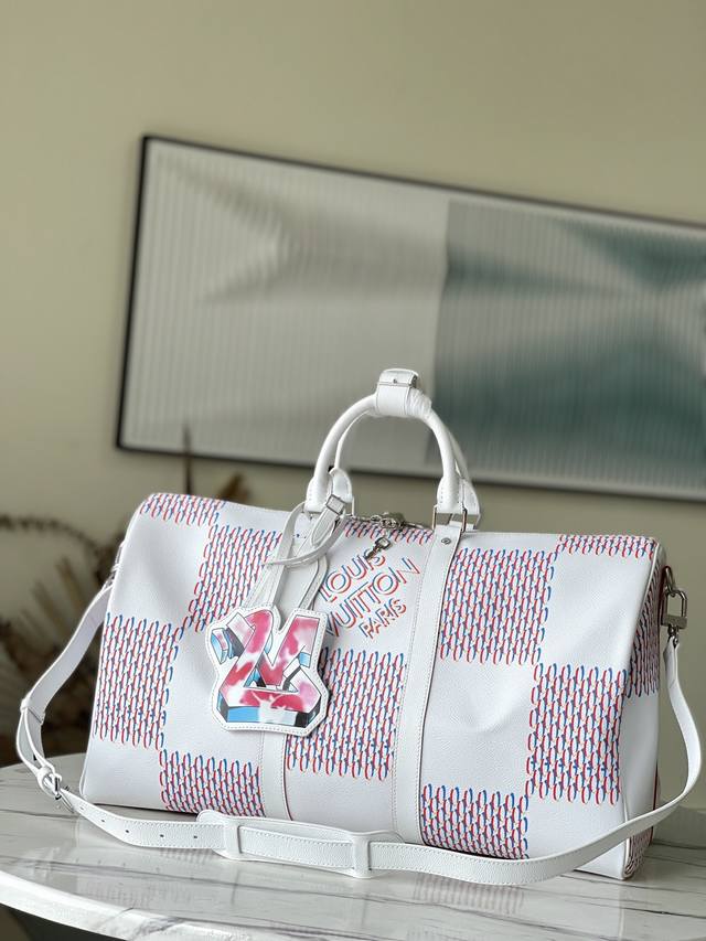 Top-Tier Original M20563 This Keepall Travel Bag Is Crafted From Damier Spray Ca
