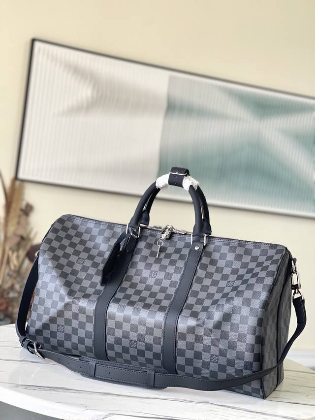 Top-Tier Original M41416 Black Grid Spacious Capacity, Flexible Use. Durable And
