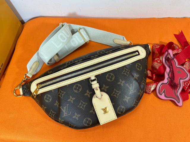 Top-Tier Original M46784, Latest-Style Vintage-Inspired Bum Bag Waist Bag. The H