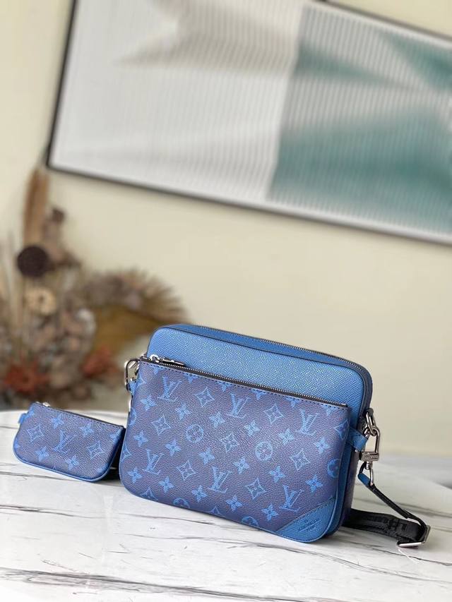 Top-Tier Original Factory Top-Tier Original Factory M30848 This Trio Messenger B