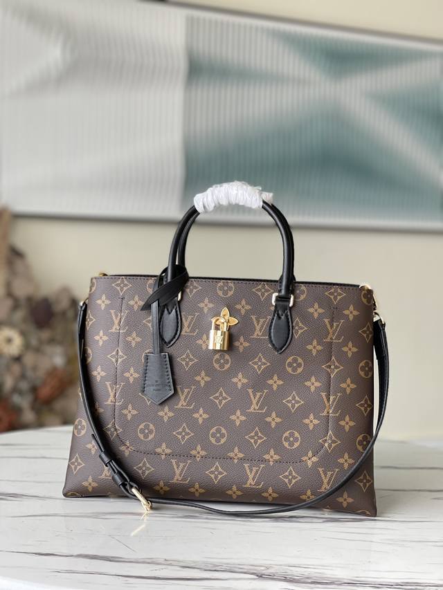 Top-Tier Original M43550 Black This Practical Tote Bag Features A Gold-Plated Mo
