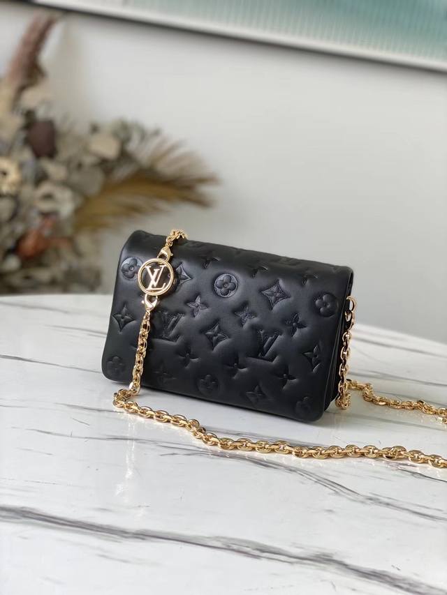 Top-Tier Original M80742 Pochette Coussin Chain Bag Crafted From Monogram-Emboss