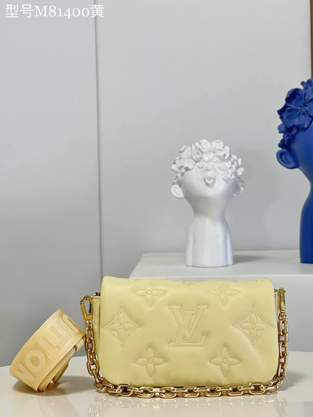 Top-Tier Original Factory M81400 Yellow Edition Wallet On Strap Handbag From The