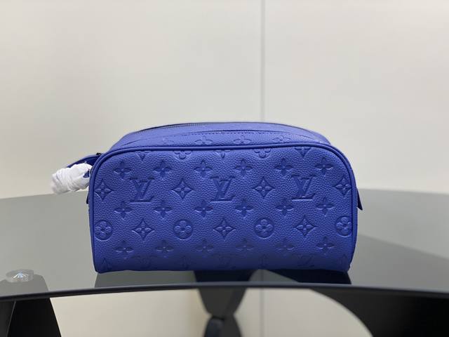 Top-Tier Original M59478 Blue Full-Leather Toiletry Bag Series This Dopp Kit Toi