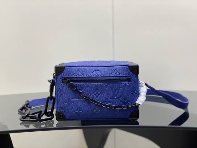 Top-Tier Original Factory M82558 Blue Full-Leather Embossed Box Bag Series Mini