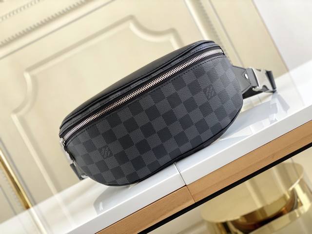 Top-Tier Original Factory Campus Waist Bag Crafted From Damier Graphite Coated C