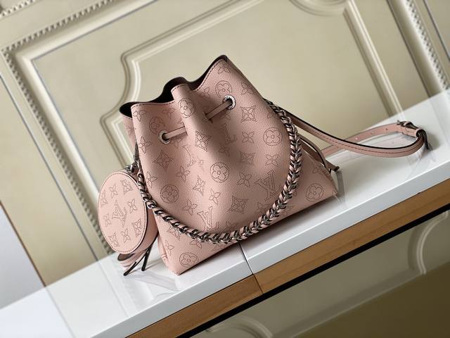 Top-Tier Authentic Factory Exclusive M57068 Pink 57070 Black 5 1 Gray Bella Buck